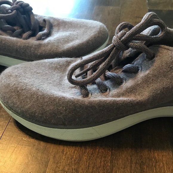 dr scholl's wool sneakers